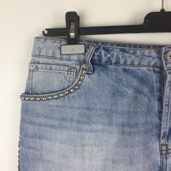 Band of Gypsies Rose Distressed Studded Jean Short - Picture 2 of 9